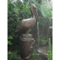 Пеликан фонтан воды